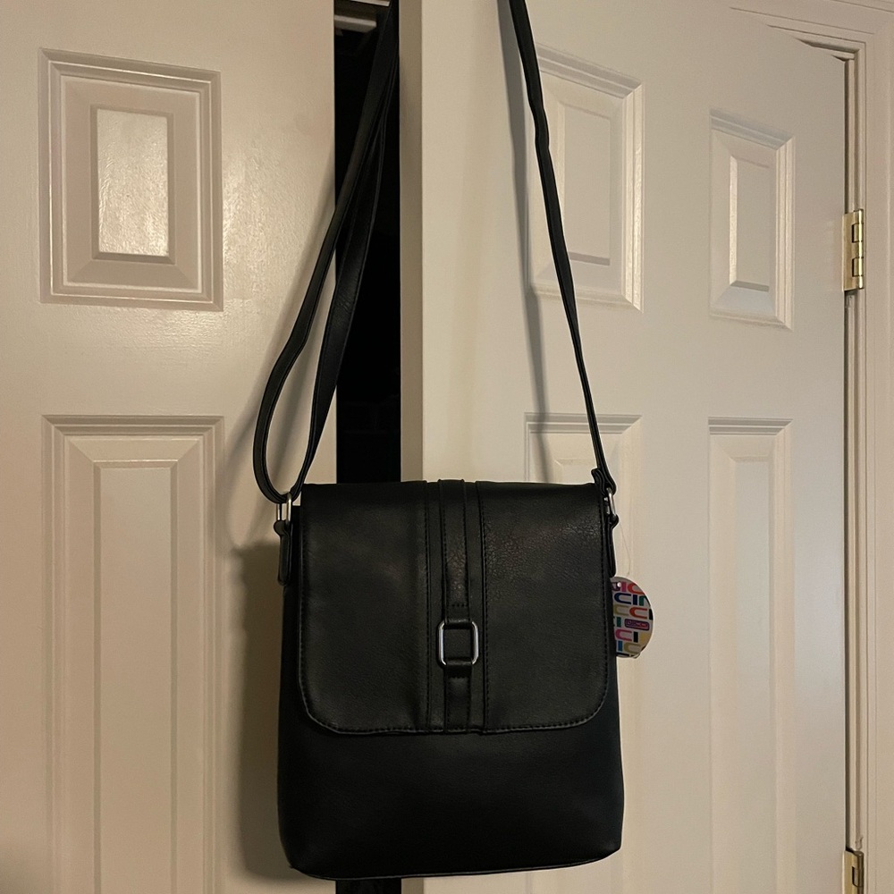 Elegant Black Men's Messenger Bag